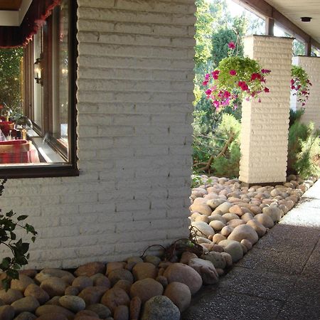 Eckeroe Hotell & Restaurang Zewnętrze zdjęcie