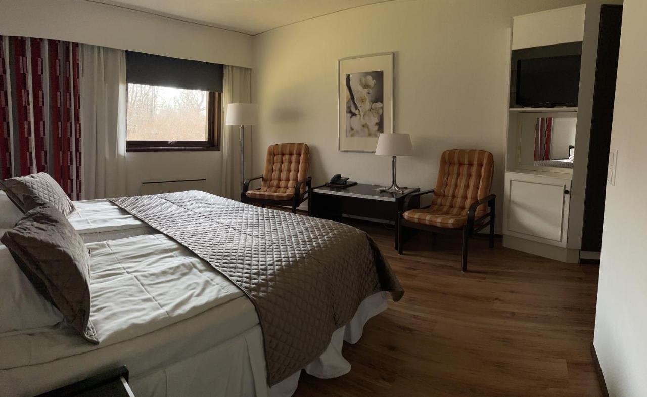 Eckeroe Hotell & Restaurang Zewnętrze zdjęcie